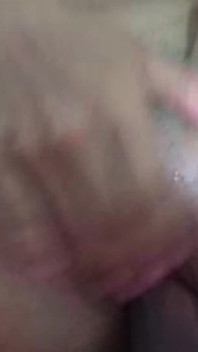 Big Wet Pussy Gets Penetrated by Fat Cock
