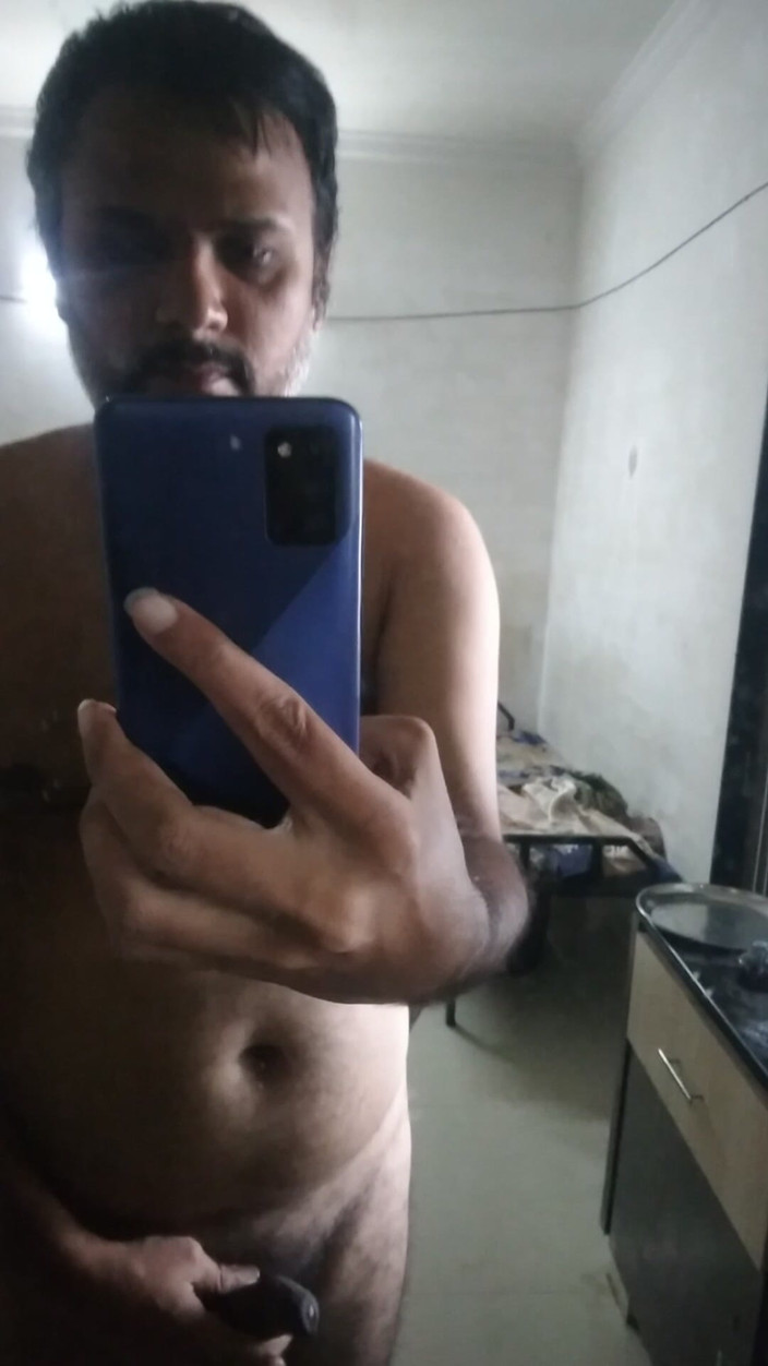 Nani Top: Ottenere più piacere con il mio cazzo forte gratuitamente.