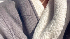 sweethanajapanese: Pizdă cu pișare pe vreme rece afară