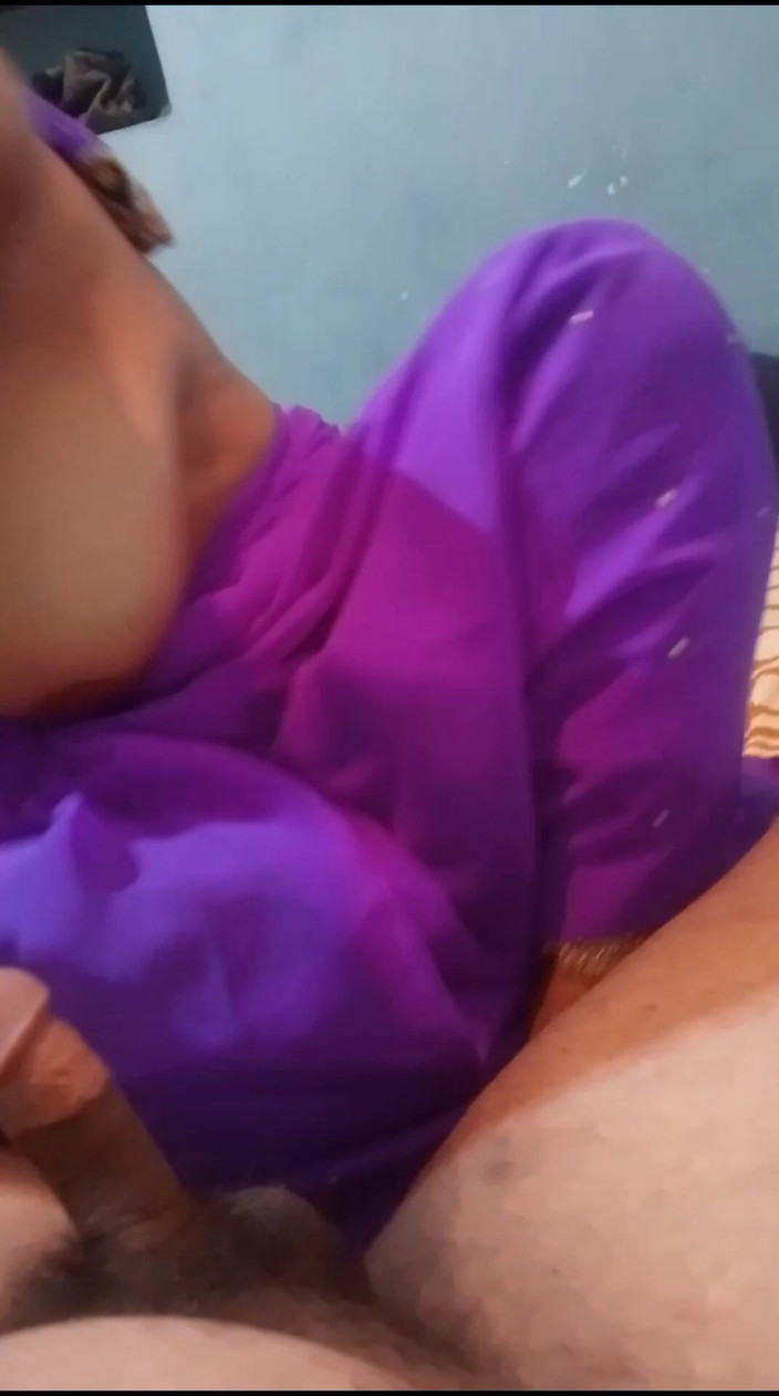 Gulaab: Sei ich dein schlafzimmergeheimnis, mein liebling