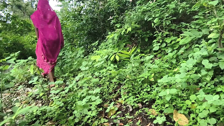 Poonambhabhi village: Ik neuk mijn vrouw in de jungle