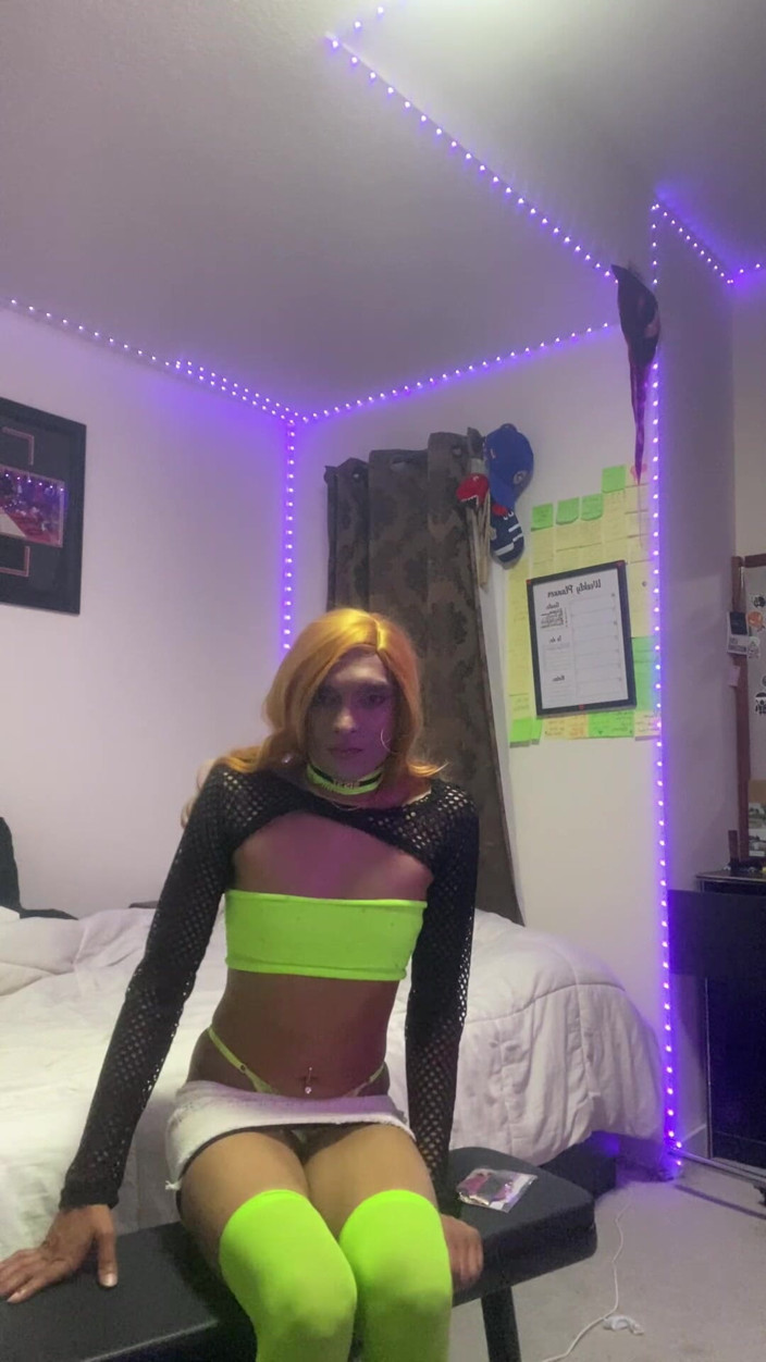 FemBoyAmi: Slut Fem Boy Indian Crossdresser Hot Teen