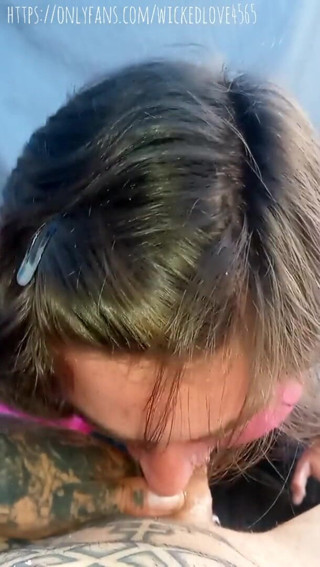 Wickedlove4565: Sexy hluboké kouření na obrovském ptákovi v krku POV