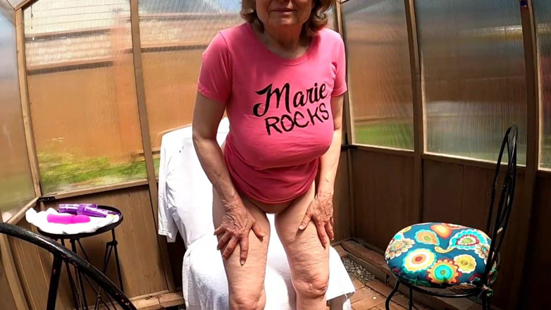 MarieRocks: A Perfect Day to Play