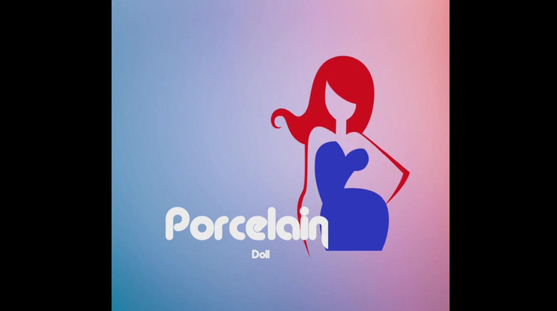 Porcelain Doll: वह कॉलेज से घर आती है, अपने सौतेले भाई को देखती है और उसे चोदने का फैसला करती है