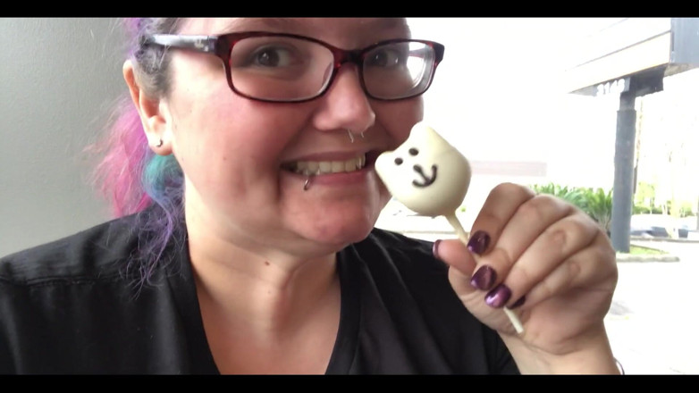 Sara Star: Want Me to Gobble You up?