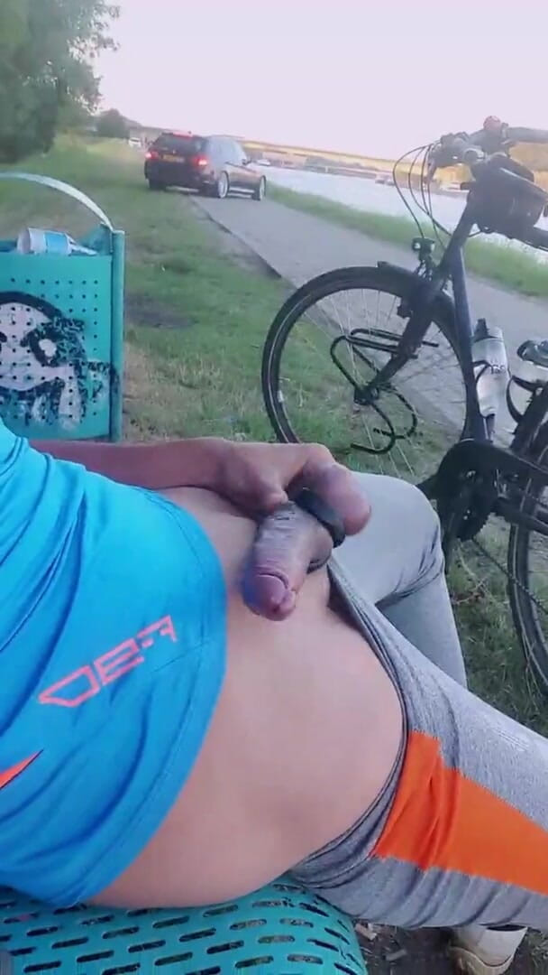 Slutboyben: Slutboyben cam4 性感暴露狂猪巡游