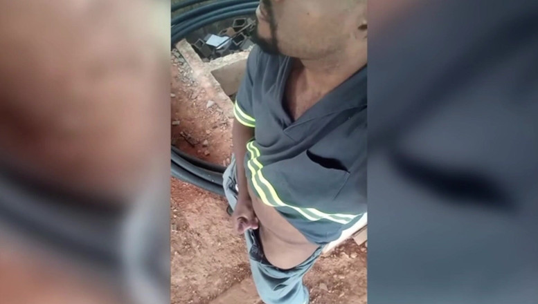 TheBlacKHunterr: İş yerinde gizli mastürbasyon