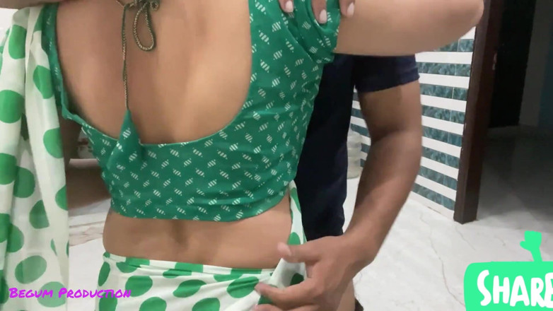 Rukshaar Begum: Desi Bhabhi wurde mit Breitband-Agent gefickt