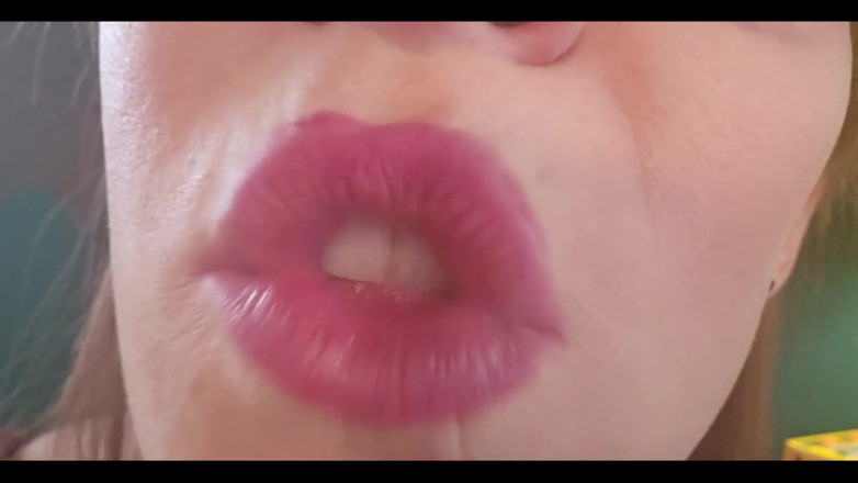 MistressThrope: Biraz şekersiz şekerle dişlerimi mahvediyorum