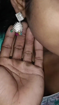 Vera ragazza indiana verde salwar cazzo duro con creampie - fatto in casa