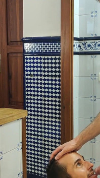 Me fode no balcão da cozinha