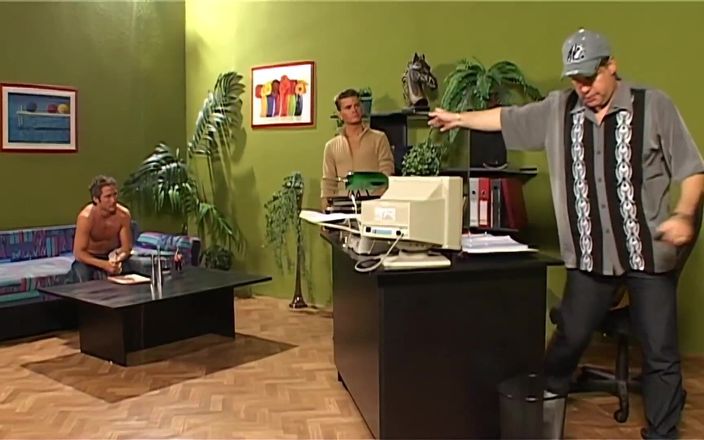 TWINK HERITAGE - ORRANGE MEDIA: 포르노 작업실 파트 #2 - HD로 완전히 리마스터링