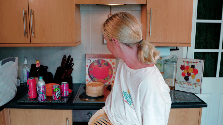 JessieHH: 의 재생하자 - 그것은 개최됩니다? 무료 Sfw