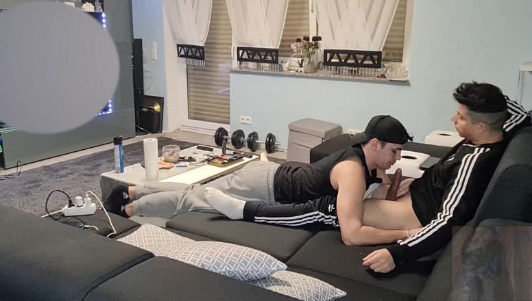 boyzxy212: Pavel me dá um boquete enquanto estou jogando