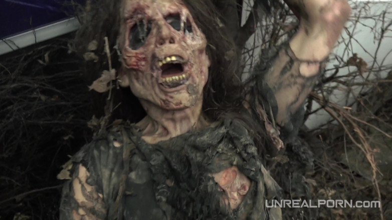 Unreal Porn: Unreal Porn 7: Zombie