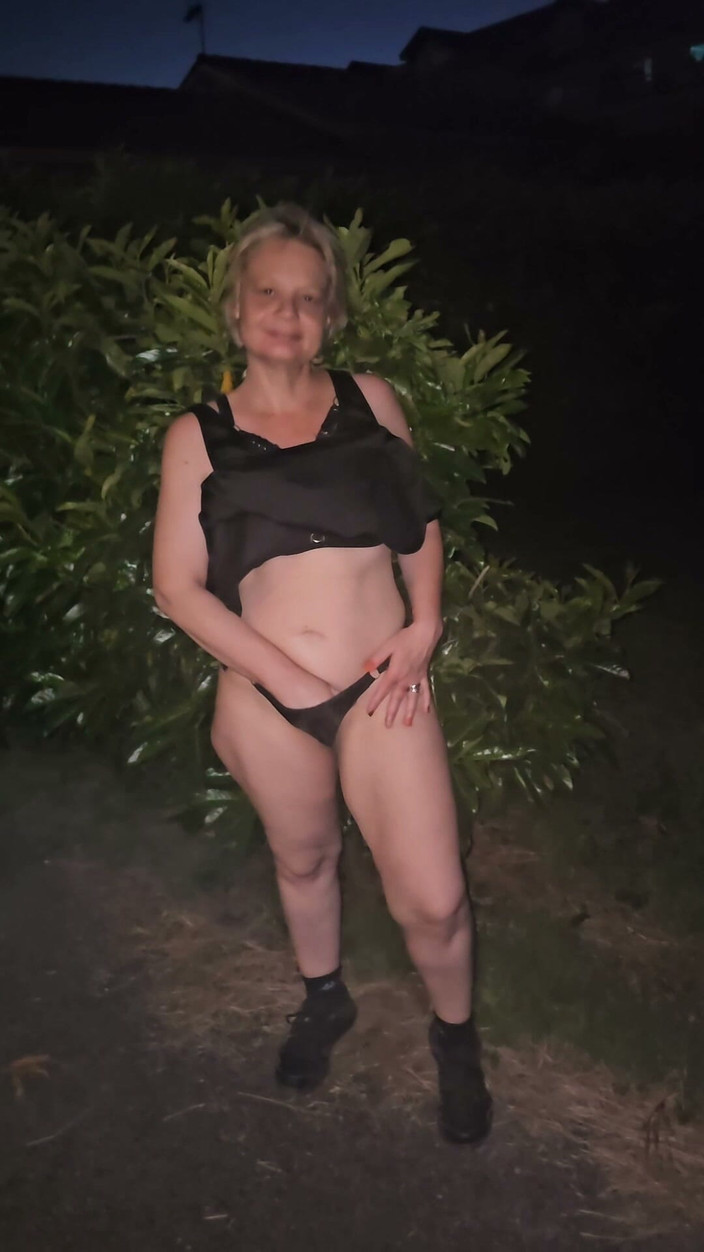 Sofy13: Mała Wystawa Przed Porządnym Seksem