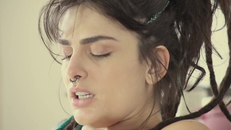 Quente club: Between Us