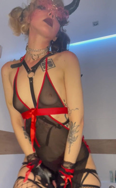 Soft Vulgar: 可爱的小恶魔 - 短片 2