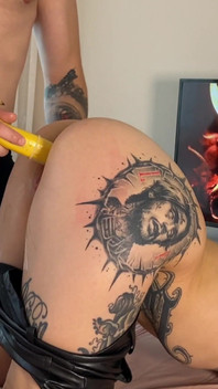 Gadis remaja nakal bertato ahegao 18 tahun lagi asik seks bertato