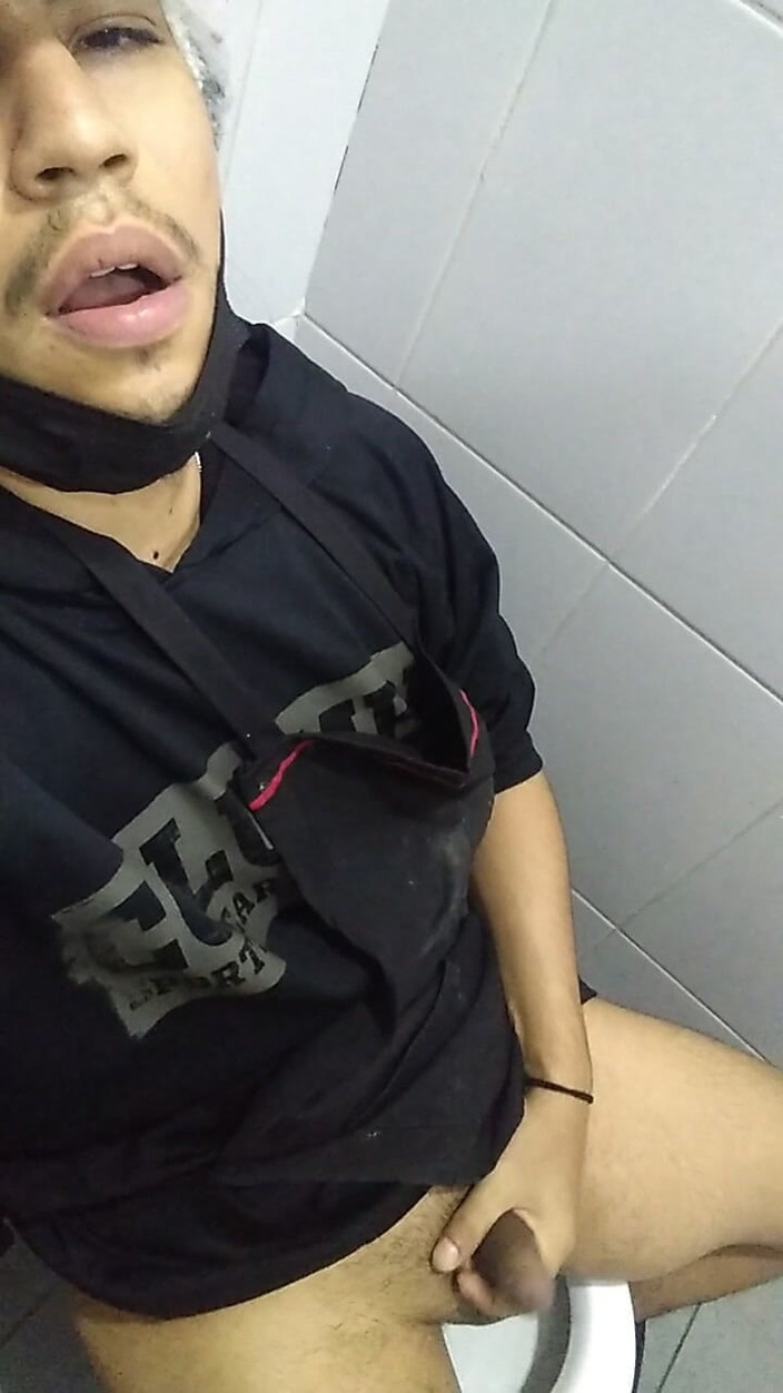 AlexAlejandro13: 욕실에서 널 흥분하게 만들어