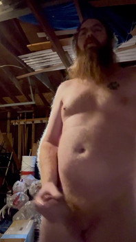 Quick Cum in the Garage
