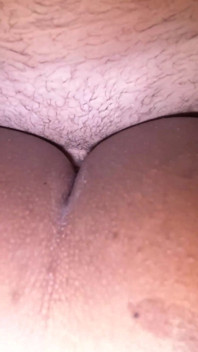 Seks anal gaya doggy sama pria antar ras sampai dicrot sperma hangat
