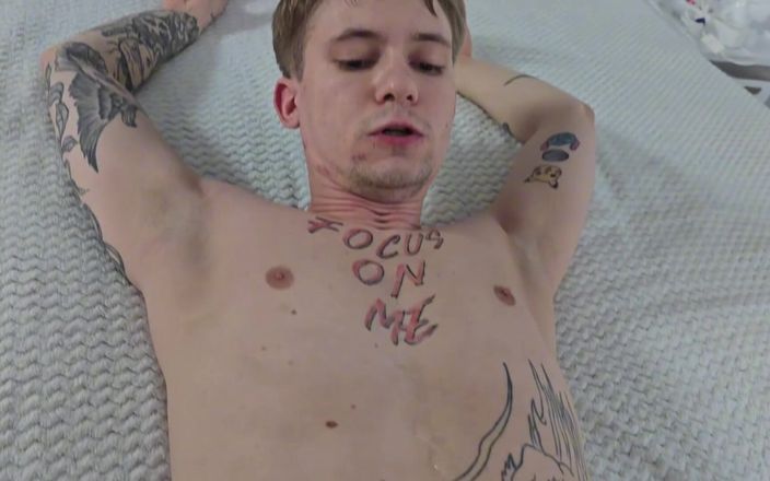 Max Gen: Twink cumshot compilatie deel 3