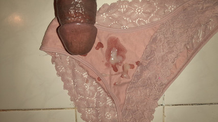 Black guy: Stříkání na její kalhotky Pt. 5.... Vítejte v další v sérii