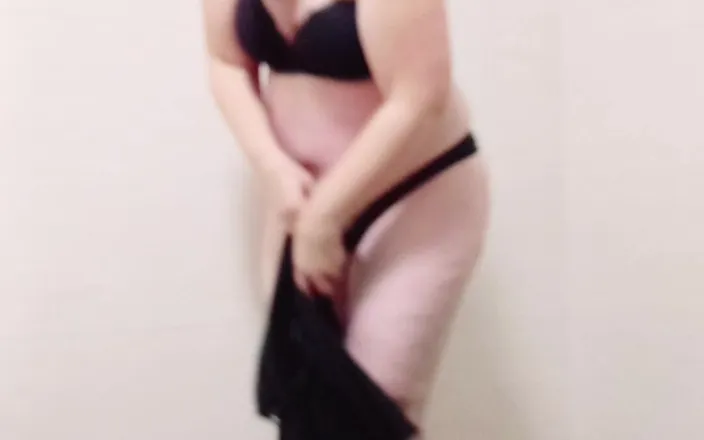 Rike: Striptease