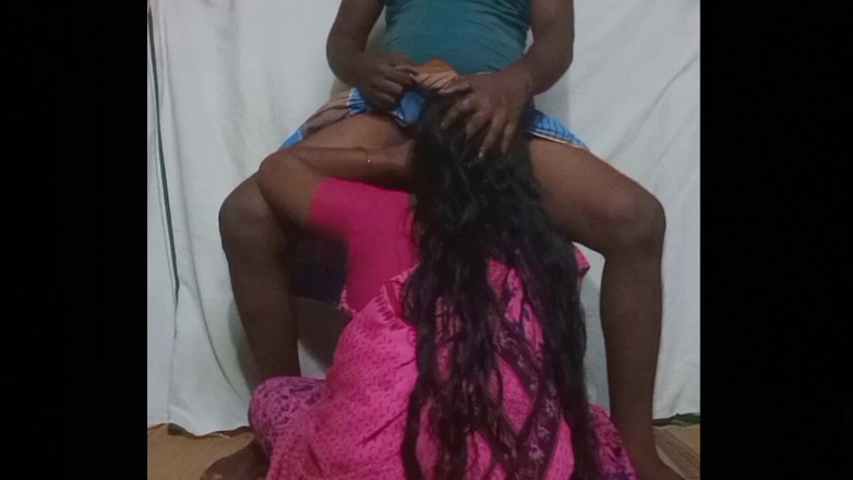 Desi Sathiya: Bà nội trợ Tamil Ấn Độ nóng bỏng thổi kèn tại nhà