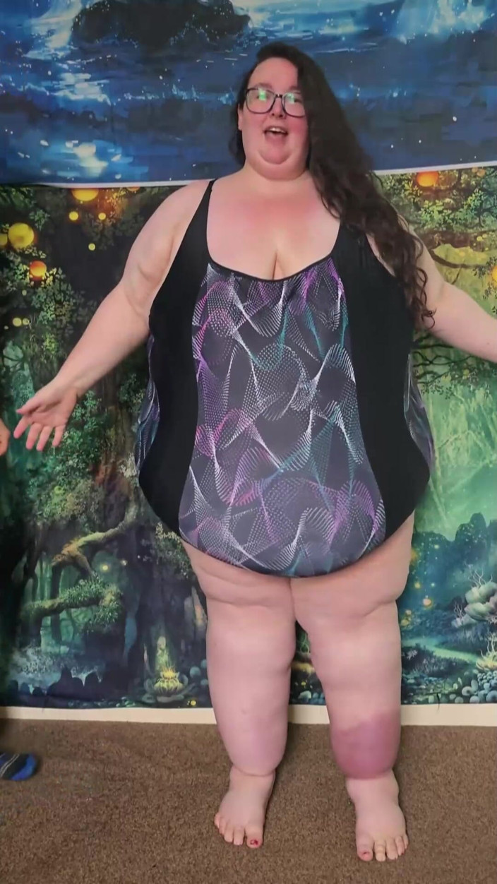 SSBBWLadyBrads: SSBBW Fat Goddess Swimwear Try on
