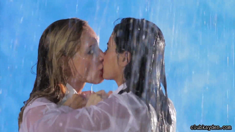 Kayden Kross: Bómame con tu amor con Kayden y Dana Vespoli