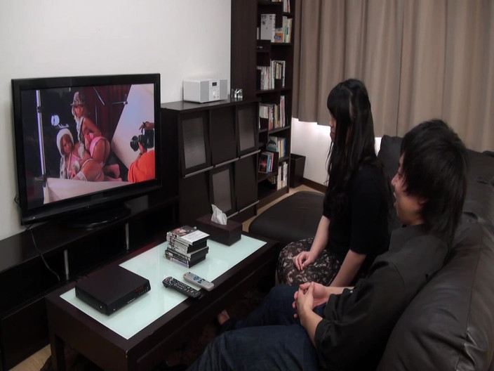 Raptor Inc: 私の義理の両親とポルノを見て...