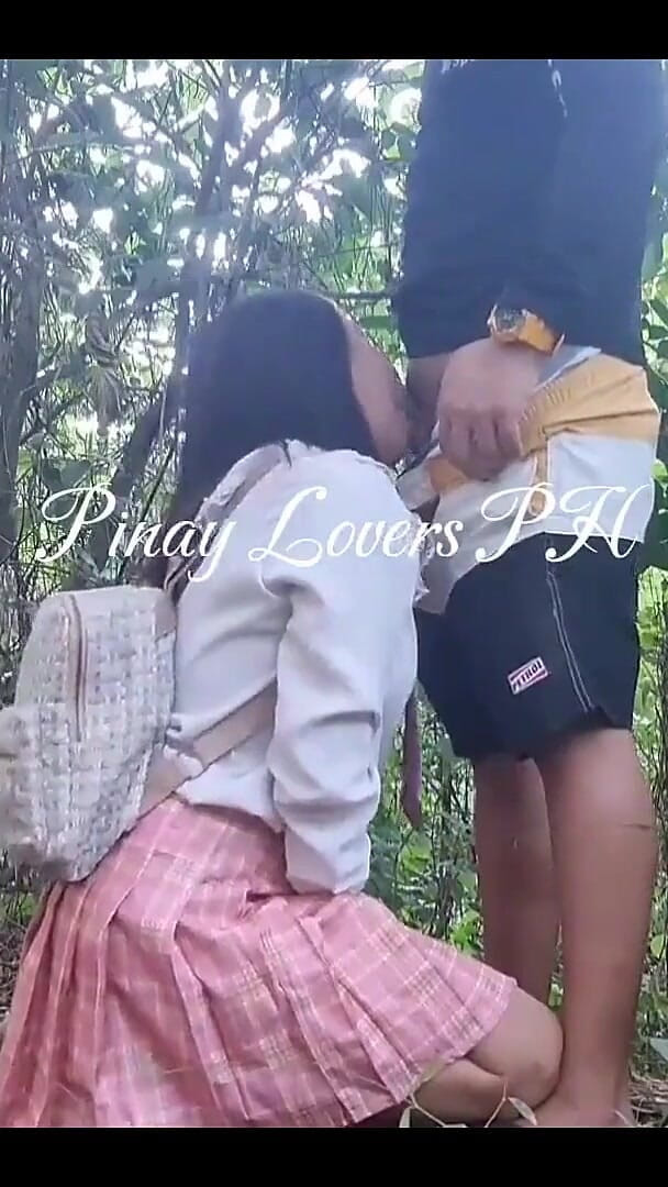 Vixenn Cruz: Student Viral, Risky Fucked at the Forest Outdoor Creampie