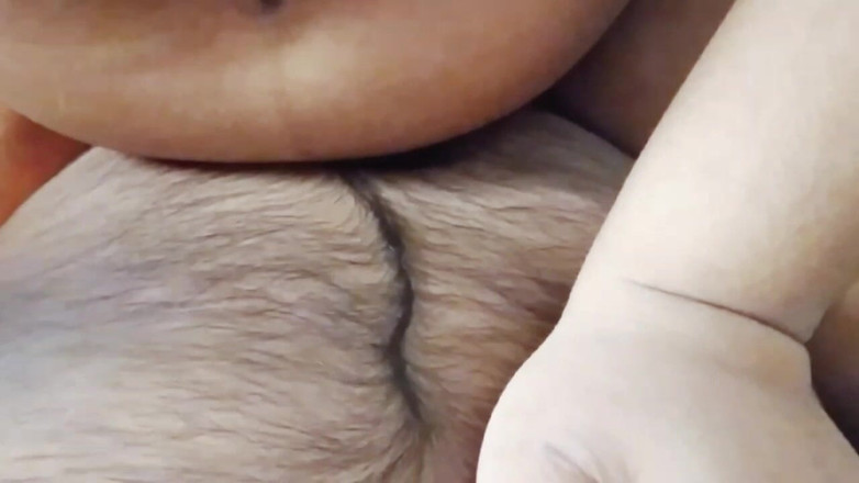 Jesmin18: bangladeshi dhokhebaaj bhaabhi boyaphrend ki savaari kar rahi hai