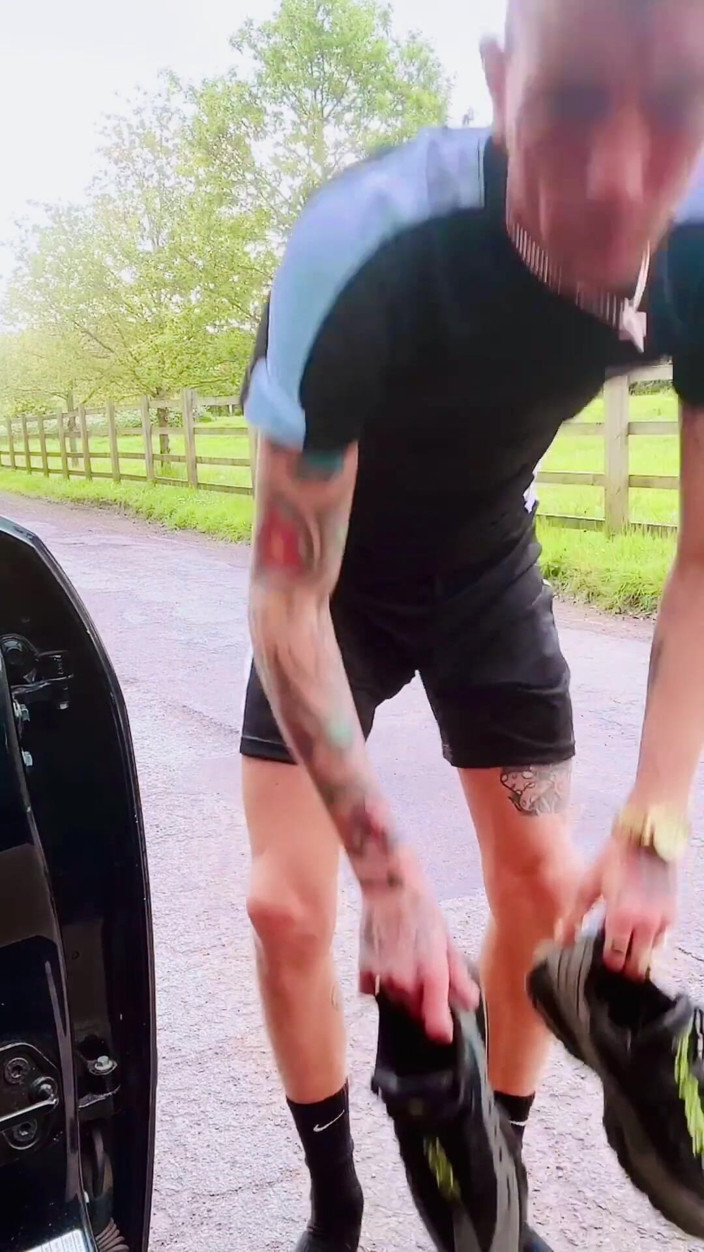 Chardoffchavlad: Ragazzo britannico chav allevamento elegante