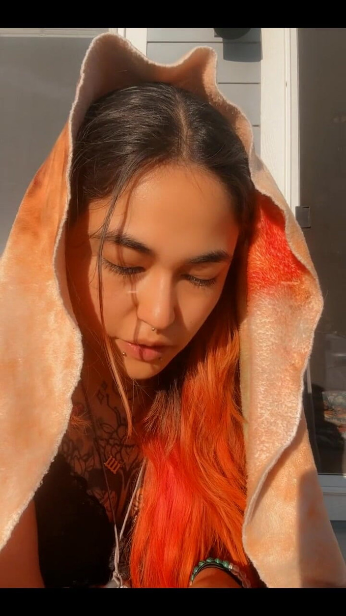 lilRavenFox:  กูเกือบลืม 