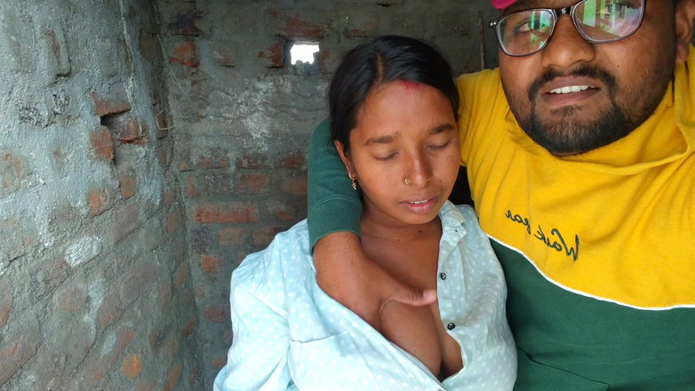 Premi pooja: Fratellastro e sorellastra nuovo sesso in bagno 