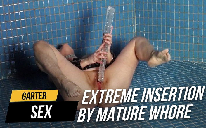 Gartersex: Взято інопланетянином і заплідненням члена з крижаним членом