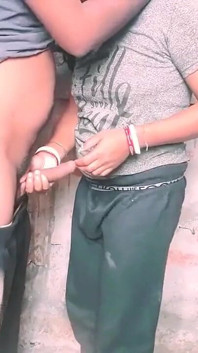 Desi Village Girl Sonali Had Sex with Her Stepbrother Secretly.