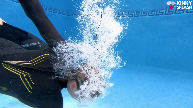 UKCuteGirl Lucy Lauren: Wetsuit Underwater Dildo Blowjob - Neoprene Masked Suck Slut