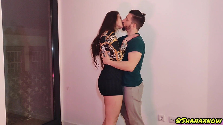 Shanaxnow: Festa a casa pompino scopata e creampie