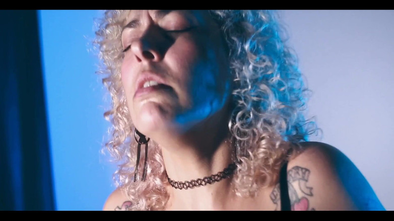 MariLou Moreira: Finale Parte Vieni a guardarmi divertirmi con il vibratore e...