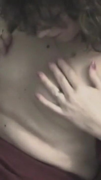 Suja milf se masturbando no escritório