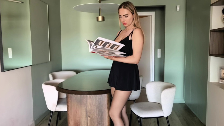 Goddess Lena: Nylon Teasing