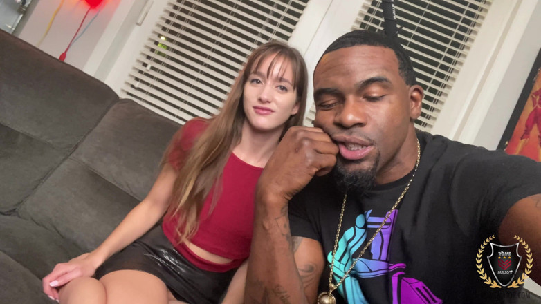 Rome Major: Nadia Noja slurps up all of Rome Major's cum