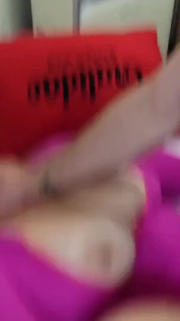 Tiffany Montavani Faz Sexo Com Fã Sem Camisinha