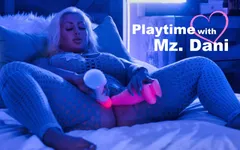 Dukes Dollz: Hora de brincar com Mz. Dani