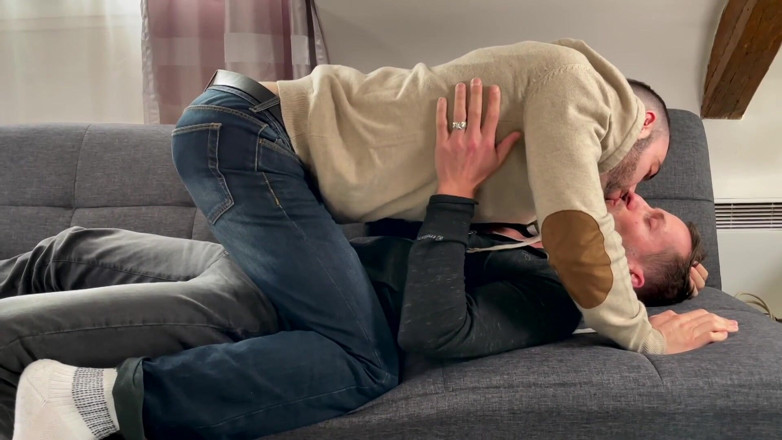 Ridley Dovarez | Gaysight: Amaury Evan and her wet hole filled by Nils Angelson